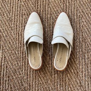 Freda Salvador white croc Keen mules